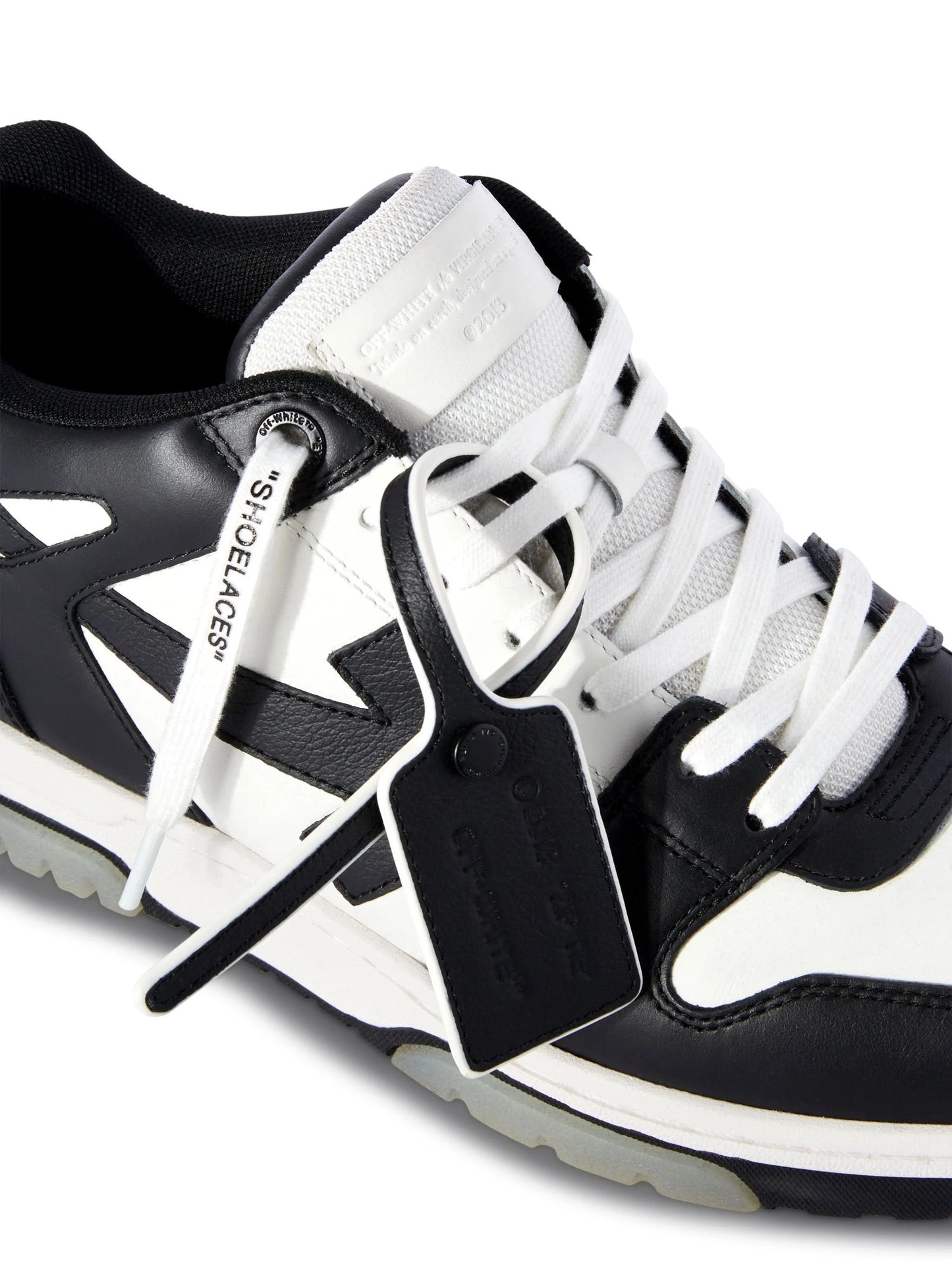 Sneaker Off Noir/Blanc