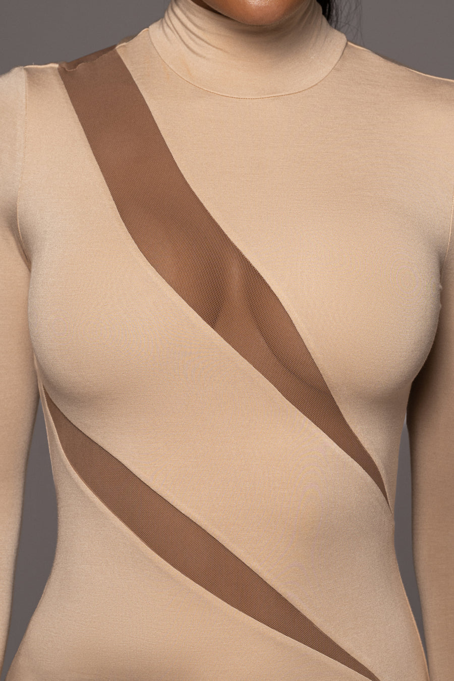 Robe Giluna avec Détails en Maille
