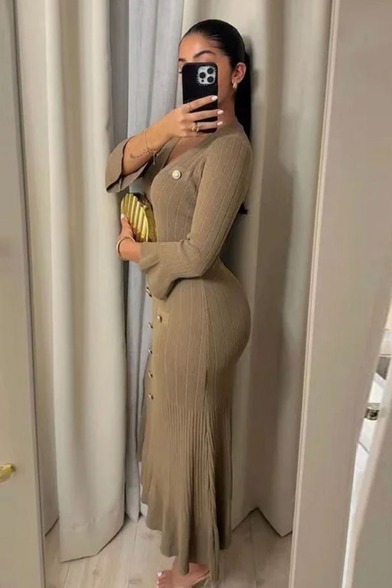 Robe Deliah