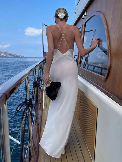 Maxikleid Flowrina avec V-Ausschnitt Élégant