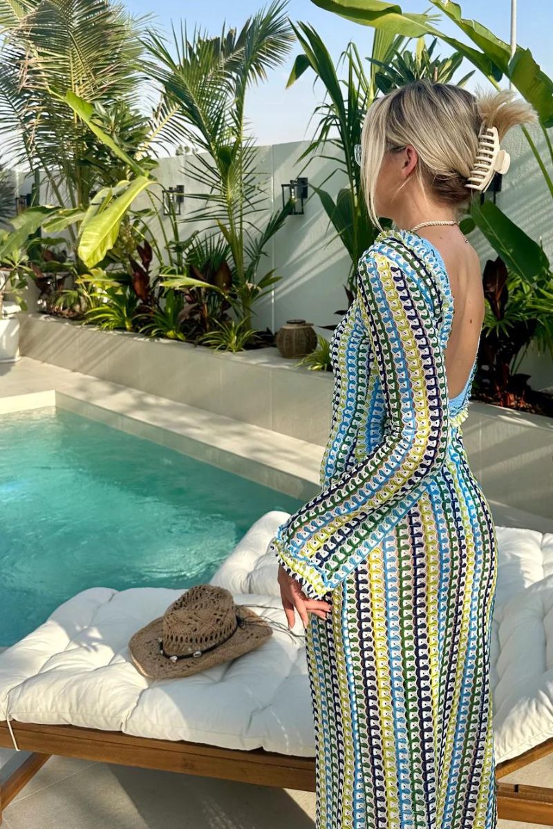 Maxikleid rückenfrei en tricot avec manches évasées