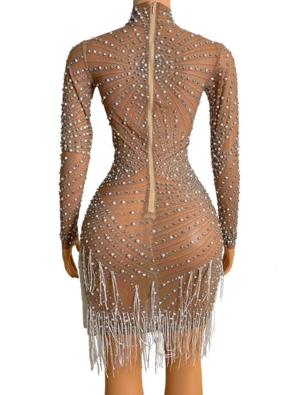 Robe Chanela Diamanté avec Design Éblouissant