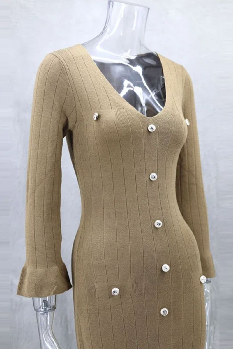Robe Deliah