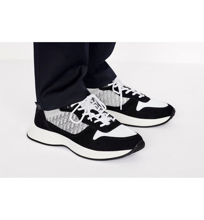 Sneaker B25