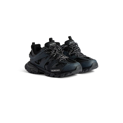 Sneaker Track