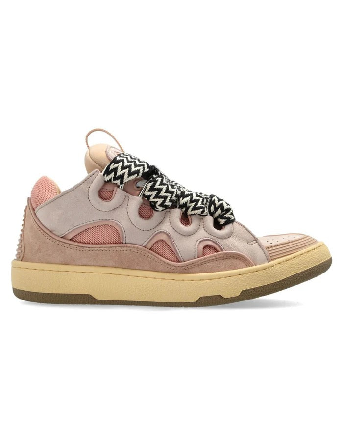 Sneaker Curb