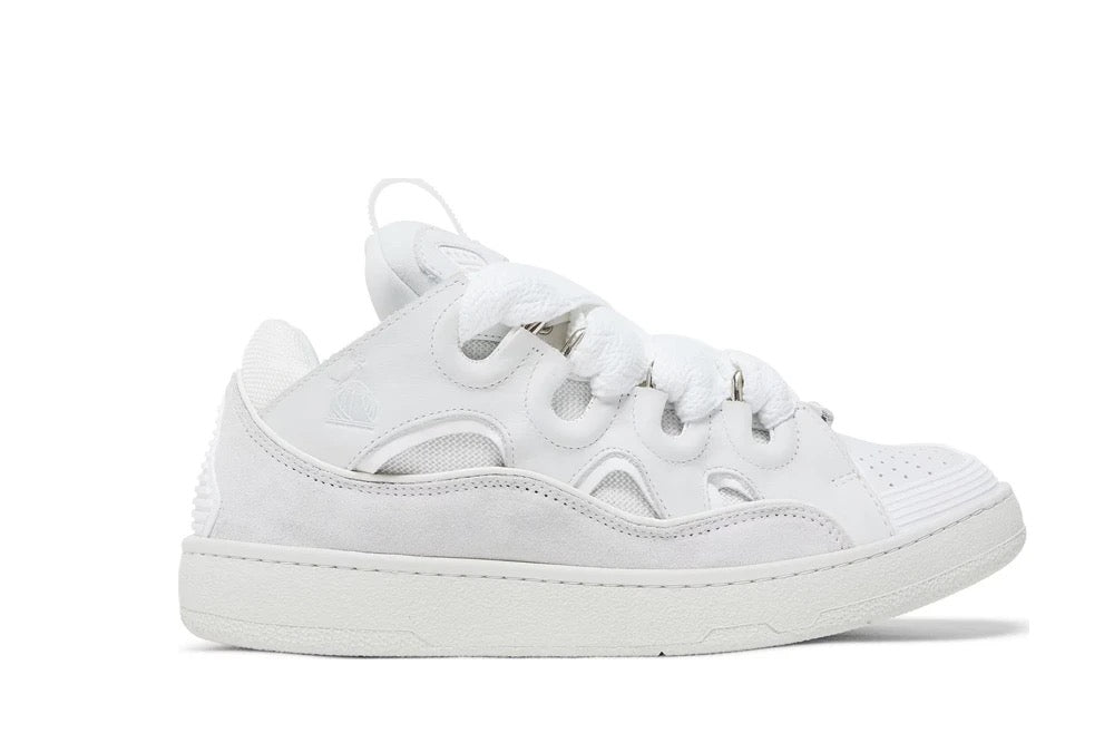 Sneaker Curb