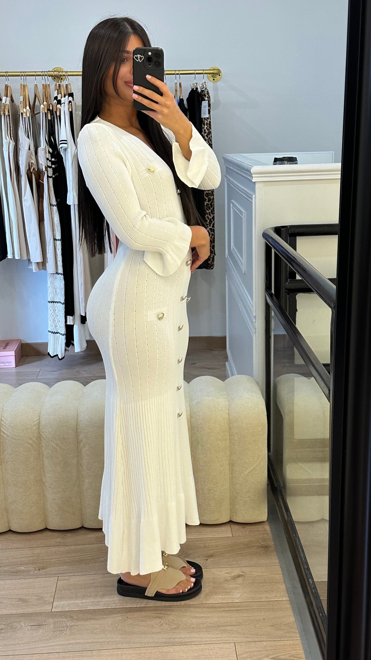 Robe Deliah