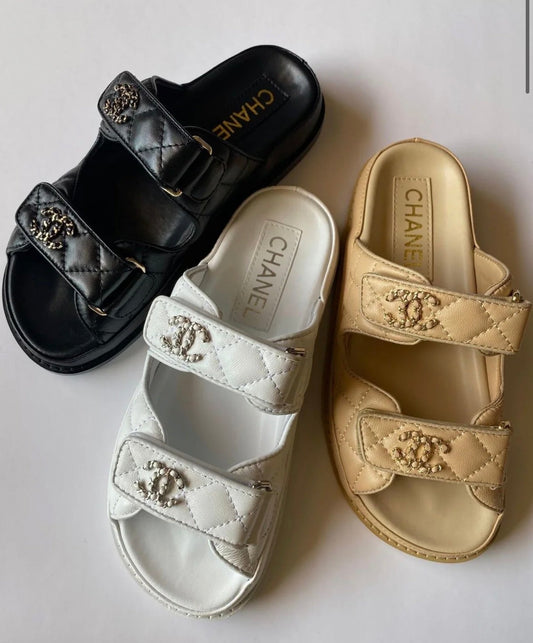 Sandales Confortables et Élégantes CC
