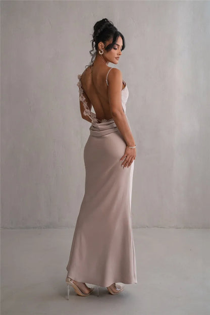Robe Satin Bronzée avec Détails Floraux
