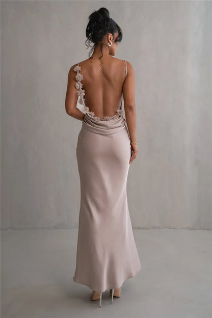 Robe en Satin Bronzé avec Détails Floraux