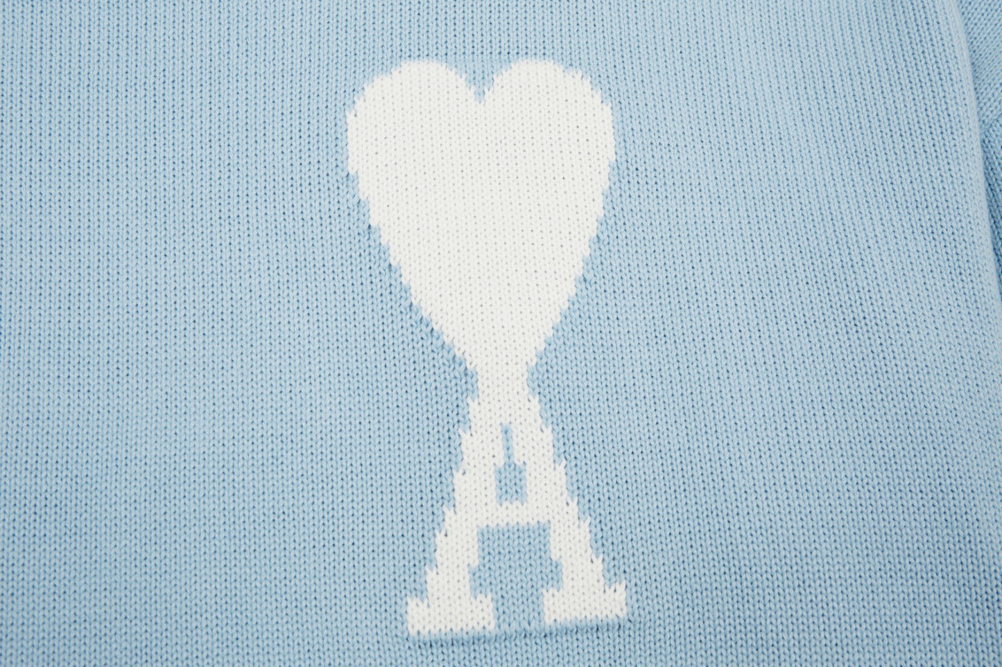 Sweater Unisexe Heart Babyblue