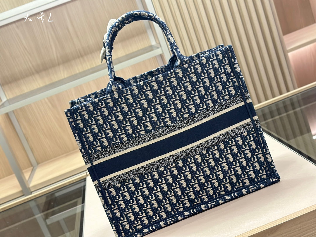 10064 Taille 42cm