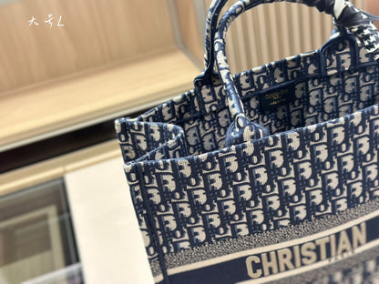 10064 Taille 42cm